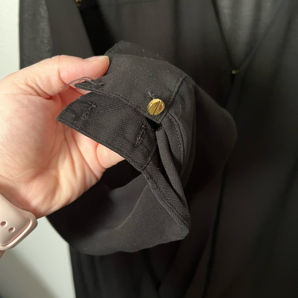 Michael Kors draped blouse. Amazing gold details - Picture 2 of 4